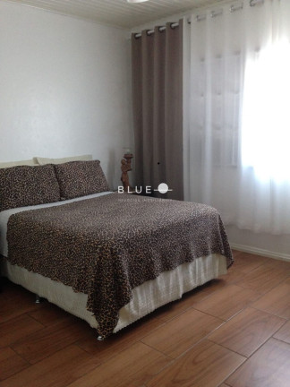 Imagem Casa com 9 Quartos à Venda, 250 m² em Praia Da Cal - Torres Imagem Casa com 9 Quartos à Venda, 250 m² em Praia Da Cal - Torres