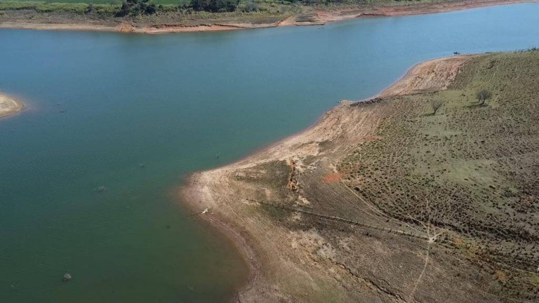 Imagem Chácara com 8 Quartos à Venda, 83.000 m² em Condomínio Novo Horizonte - Piracaia Imagem Chácara com 8 Quartos à Venda, 83.000 m² em Condomínio Novo Horizonte - Piracaia
