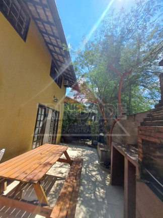 Imagem Casa com 4 Quartos à Venda, 150 m² em Vargem Grande - Rio De Janeiro