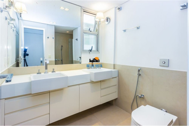 Imagem Apartamento com 3 Quartos à Venda, em Pinheiros - São Paulo Imagem Apartamento com 3 Quartos à Venda, em Pinheiros - São Paulo