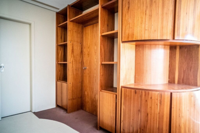 Imagem Imóvel à Venda, 34 m² em Auxiliadora - Porto Alegre Imagem Imóvel à Venda, 34 m² em Auxiliadora - Porto Alegre
