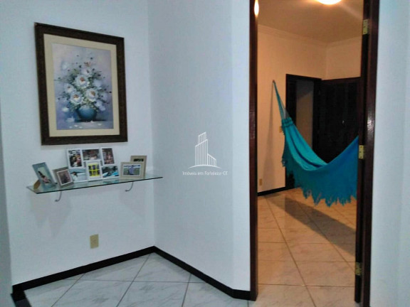 Imagem Casa com 4 Quartos à Venda, 220 m² em Cajazeiras - Fortaleza