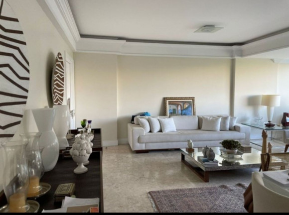 Imagem Apartamento com 4 Quartos à Venda, 200 m² em Vitória - Salvador Imagem Apartamento com 4 Quartos à Venda, 200 m² em Vitória - Salvador
