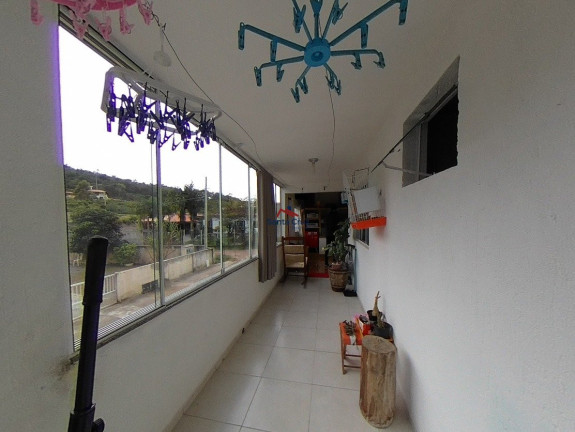 Imagem Sobrado com 5 Quartos à Venda,  em São João Do Rio Vermelho - Florianópolis