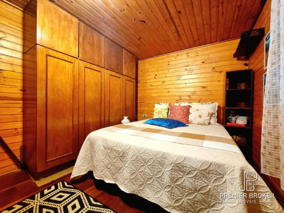Imagem Casa com 4 Quartos à Venda, 300 m² em Albuquerque - Teresópolis