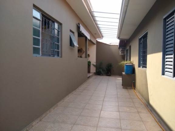 Imagem Casa com 4 Quartos à Venda, 164 m² em Centro - Jacarezinho Imagem Casa com 4 Quartos à Venda, 164 m² em Centro - Jacarezinho