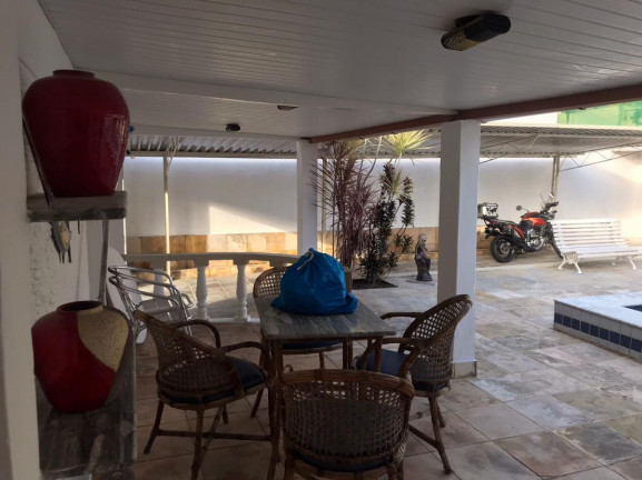 Imagem Casa com 3 Quartos à Venda, 360 m² em Boa Viagem - Recife Imagem Casa com 3 Quartos à Venda, 360 m² em Boa Viagem - Recife