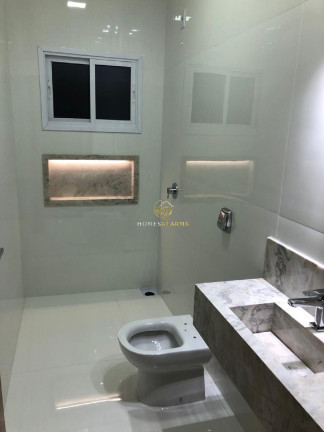 Imagem Casa com 4 Quartos à Venda, 200 m² em Jardins Lisboa - Goiânia Imagem Casa com 4 Quartos à Venda, 200 m² em Jardins Lisboa - Goiânia