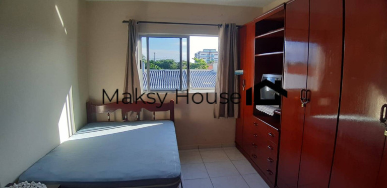 Imagem Casa com 3 Quartos para Temporada,  em Baln. Eliana - Guaratuba