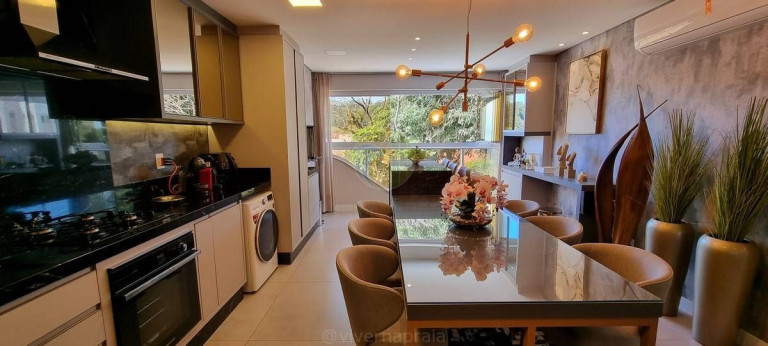 Imagem Apartamento com 3 Quartos à Venda, 94 m² em Cabeçudas - Itajaí