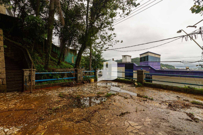 Imagem Casa com 3 Quartos à Venda, 228 m² em Ilha Porchat - São Vicente Imagem Casa com 3 Quartos à Venda, 228 m² em Ilha Porchat - São Vicente