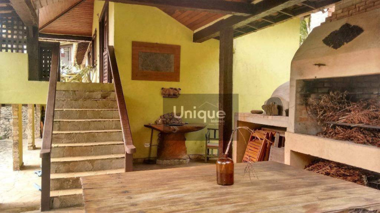 Imagem Casa com 5 Quartos à Venda, 500 m² em Ferradura - Armação Dos Búzios Imagem Casa com 5 Quartos à Venda, 500 m² em Ferradura - Armação Dos Búzios