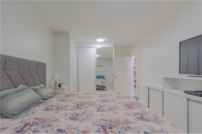 Imagem Imóvel com 3 Quartos à Venda, em Centro - Chapecó Imagem Imóvel com 3 Quartos à Venda, em Centro - Chapecó