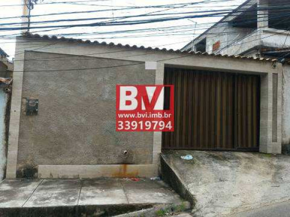 Imagem Casa com 2 Quartos à Venda, 340 m² em Penha Circular - Rio De Janeiro Imagem Casa com 2 Quartos à Venda, 340 m² em Penha Circular - Rio De Janeiro