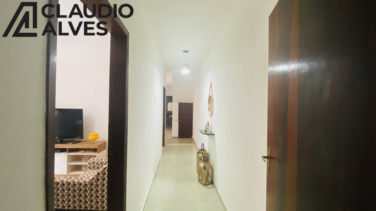 Imagem Casa com 4 Quartos à Venda, 200 m² em Capuchinhos - Feira De Santana