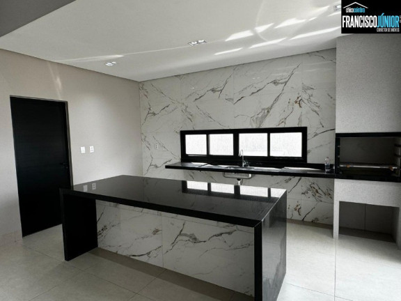 Imagem Casa com 3 Quartos à Venda, 382 m² em Setor Dos Funcionários - Goiânia