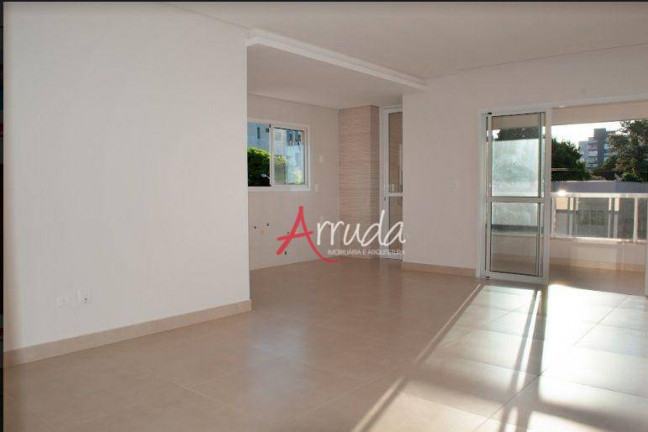 Imagem Apartamento com 2 Quartos à Venda, 72 m² em Centro - Cascavel
