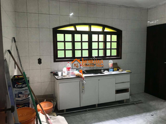 Imagem Sobrado com 3 Quartos à Venda, 254 m² em Jardim Santa Cecília - Guarulhos Imagem Sobrado com 3 Quartos à Venda, 254 m² em Jardim Santa Cecília - Guarulhos