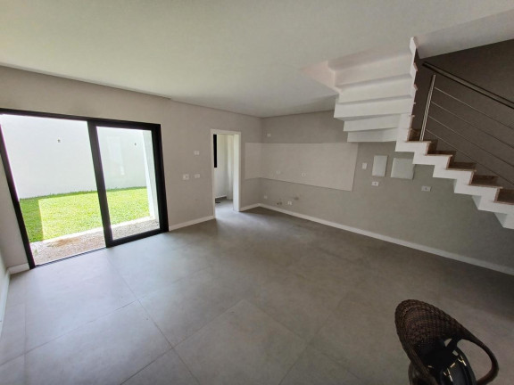 Imagem Casa com 3 Quartos à Venda, 121 m² em Boqueirão - Curitiba Imagem Casa com 3 Quartos à Venda, 121 m² em Boqueirão - Curitiba