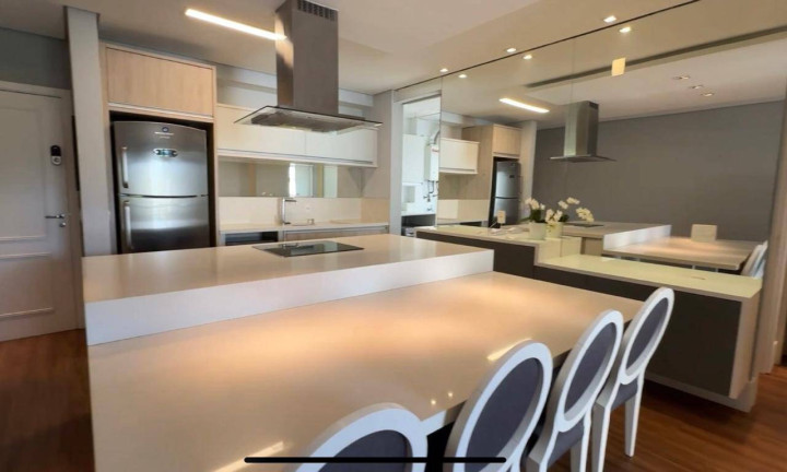 Imagem Casa com 2 Quartos à Venda, 100 m² em Tamboré - Santana De Parnaíba Imagem Casa com 2 Quartos à Venda, 100 m² em Tamboré - Santana De Parnaíba