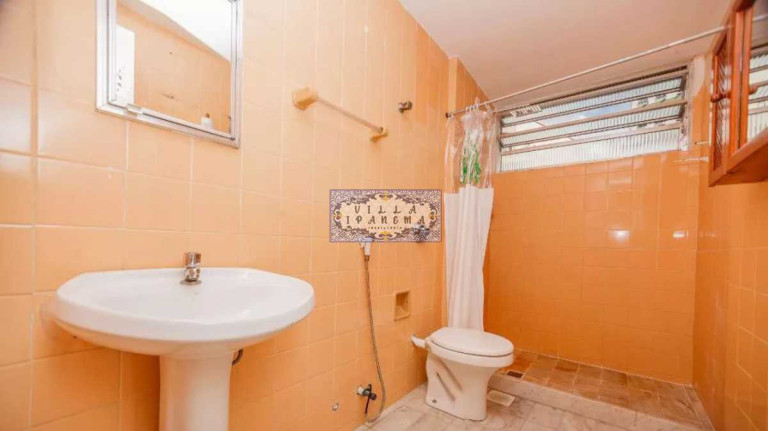 Imagem Apartamento com 2 Quartos à Venda, 75 m² em Icaraí - Niterói