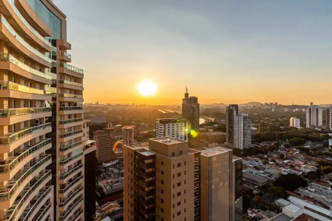 Imagem Apartamento com 2 Quartos à Venda, 68 m² em Pinheiros - São Paulo Imagem Apartamento com 2 Quartos à Venda, 68 m² em Pinheiros - São Paulo