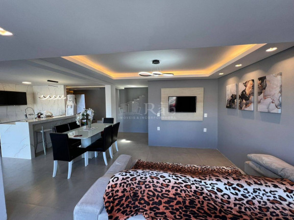 Sobrado com 2 Quartos à Venda, 200 m² em São Vicente - Itajaí
