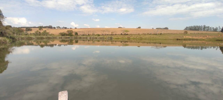 Imagem Chácara com 4 Quartos à Venda, 556 m² em Zona Rural - Salto De Pirapora Imagem Chácara com 4 Quartos à Venda, 556 m² em Zona Rural - Salto De Pirapora