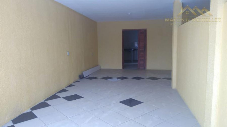 Imagem Casa com 3 Quartos à Venda, 220 m² em Jóquei Clube - Fortaleza