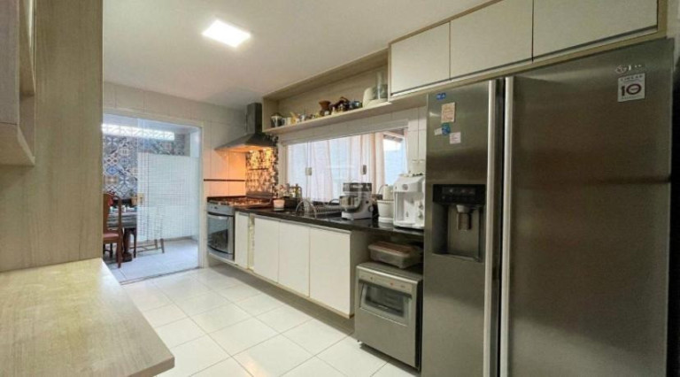 Imagem Casa com 4 Quartos à Venda, 63 m² em Buraquinho - Lauro De Freitas Imagem Casa com 4 Quartos à Venda, 63 m² em Buraquinho - Lauro De Freitas