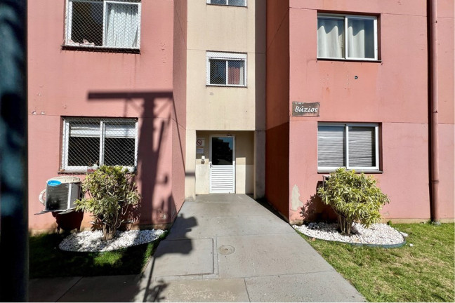 Imagem Apartamento com 3 Quartos à Venda, 63 m² em Igara - Canoas