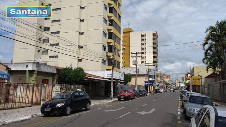 Imagem Apartamento com 2 Quartos à Venda, 62 m² em Centro - Caldas Novas