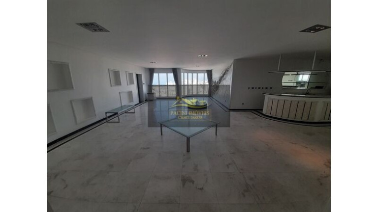 Imagem Cobertura com 3 Quartos à Venda, 612 m² em Tupi - Praia Grande