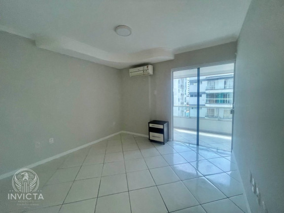 Imagem Apartamento com 3 Quartos à Venda, 102 m² em Centro - Balneário Camboriú Imagem Apartamento com 3 Quartos à Venda, 102 m² em Centro - Balneário Camboriú