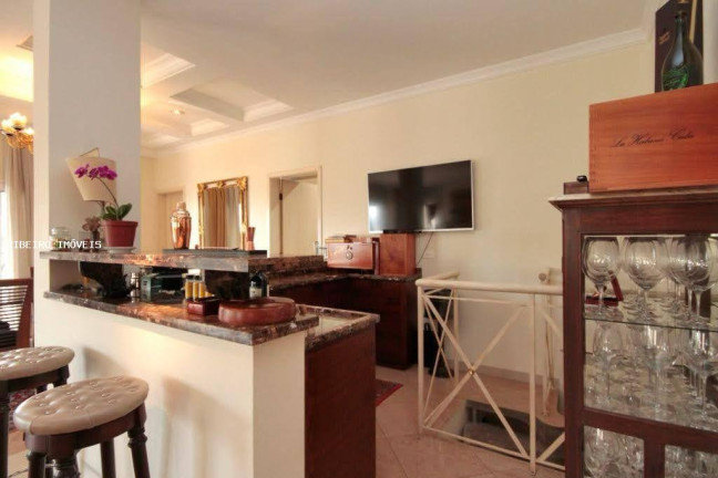 Imagem Casa com 6 Quartos à Venda, 980 m² em Alphaville - Santana De Parnaíba Imagem Casa com 6 Quartos à Venda, 980 m² em Alphaville - Santana De Parnaíba