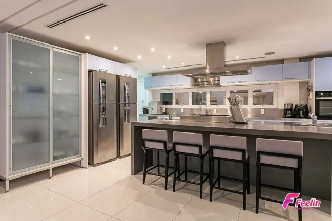 Imagem Casa com 6 Quartos à Venda, 800 m² em Jurerê Internacional - Florianópolis Imagem Casa com 6 Quartos à Venda, 800 m² em Jurerê Internacional - Florianópolis