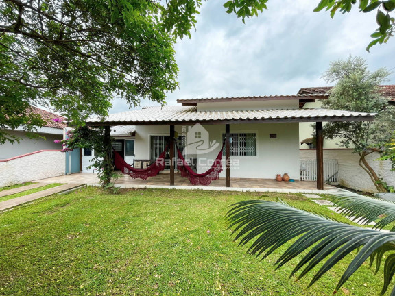Imagem Casa com 3 Quartos à Venda, 403 m² em Salinas - Balneário Barra Do Sul