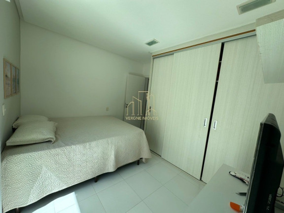 Imagem Imóvel com 4 Quartos à Venda, 250 m² em Piatã - Salvador Imagem Imóvel com 4 Quartos à Venda, 250 m² em Piatã - Salvador