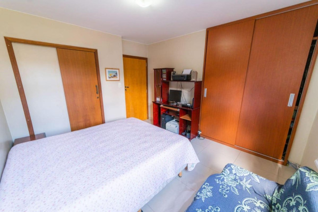 Imagem Imóvel com 3 Quartos à Venda, 150 m² em Asa Sul - Brasília Imagem Imóvel com 3 Quartos à Venda, 150 m² em Asa Sul - Brasília