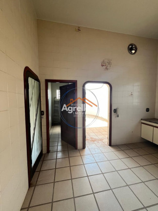 Imagem Casa com 3 Quartos à Venda, 230 m² em Santa Cruz - Mogi Mirim