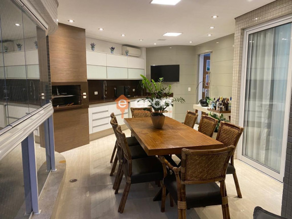 Imagem Apartamento com 4 Quartos à Venda, 298 m²