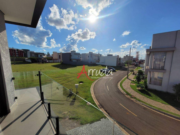 Imagem Sobrado com 3 Quartos à Venda, 205 m² em Fag - Cascavel Imagem Sobrado com 3 Quartos à Venda, 205 m² em Fag - Cascavel
