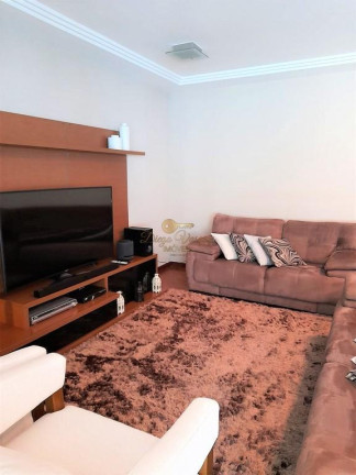 Imagem Apartamento com 3 Quartos à Venda, 214 m² em Artistas - Teresópolis Imagem Apartamento com 3 Quartos à Venda, 214 m² em Artistas - Teresópolis