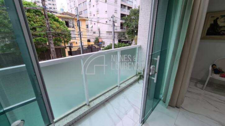 Imagem Casa com 4 Quartos à Venda, 194 m² em Ponta Da Praia - Santos Imagem Casa com 4 Quartos à Venda, 194 m² em Ponta Da Praia - Santos