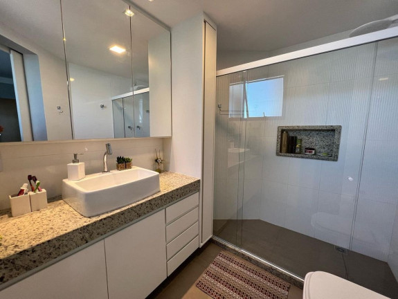 Imagem Imóvel com 3 Quartos à Venda, 145 m² em Praia De Itaparica - Vila Velha Imagem Imóvel com 3 Quartos à Venda, 145 m² em Praia De Itaparica - Vila Velha