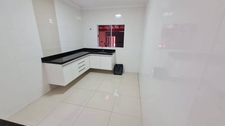 Imagem Casa com 3 Quartos à Venda, 1 m² em Jardim Ferraz - Bauru