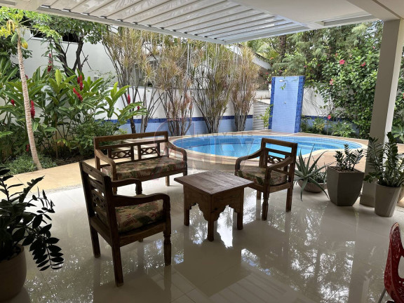 Imagem Casa com 4 Quartos à Venda, 360 m² em Ibituruna - Montes Claros Imagem Casa com 4 Quartos à Venda, 360 m² em Ibituruna - Montes Claros