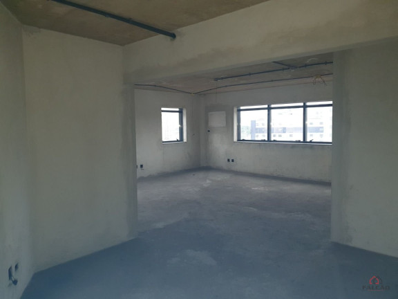 Sala Comercial à Venda, 123 m² em Boqueirão - Santos