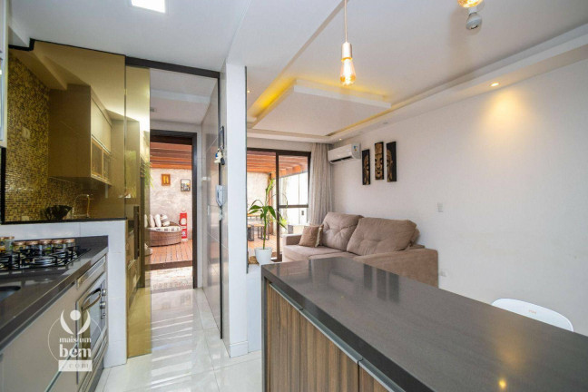 Imagem Apartamento com 2 Quartos à Venda, 67 m² em Guaíra - Curitiba