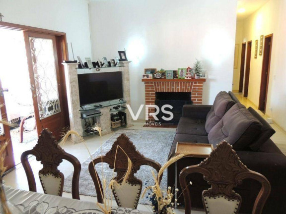 Imagem Casa com 4 Quartos à Venda, 375 m² em Golfe - Teresópolis Imagem Casa com 4 Quartos à Venda, 375 m² em Golfe - Teresópolis